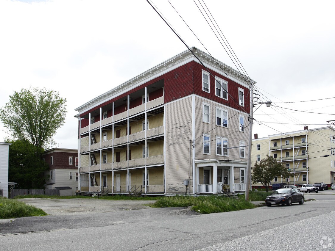 Foto del edificio - 84 Walnut St