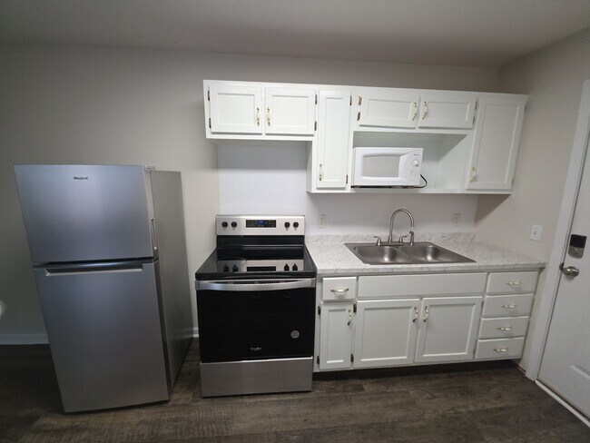 Foto del edificio - 1351 N Dixie Ave