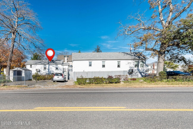 Building Photo - 112 Ocean Gate Ave