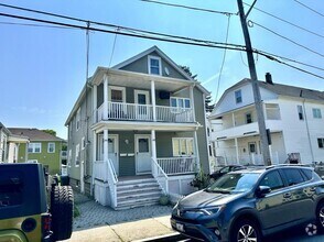 Building Photo - 66 Willis Ave