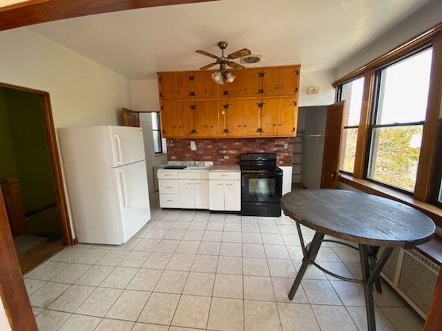Building Photo - 250 W 31st St