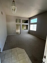 Building Photo - 15571 Amber Pointe Dr