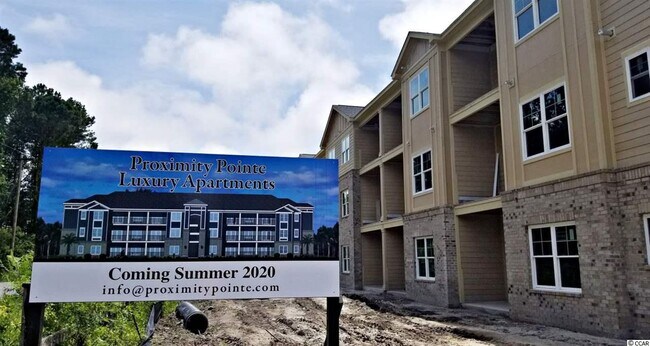 Building Photo - 2352 Old Sanders Dr