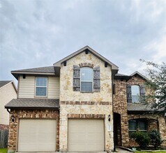 Building Photo - 4423 Fenetre Forest St