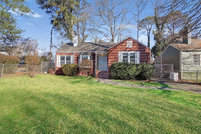 Foto del edificio - 1895 Markone St NW