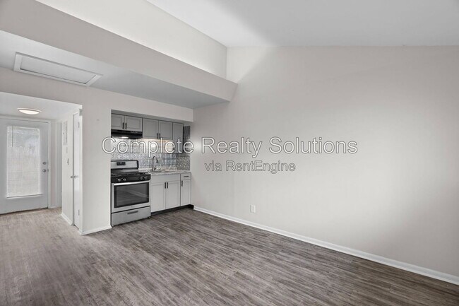 Foto del edificio - 2323 Woodson Rd