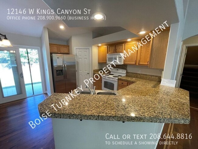 Foto del edificio - 12146 W Kings Canyon St