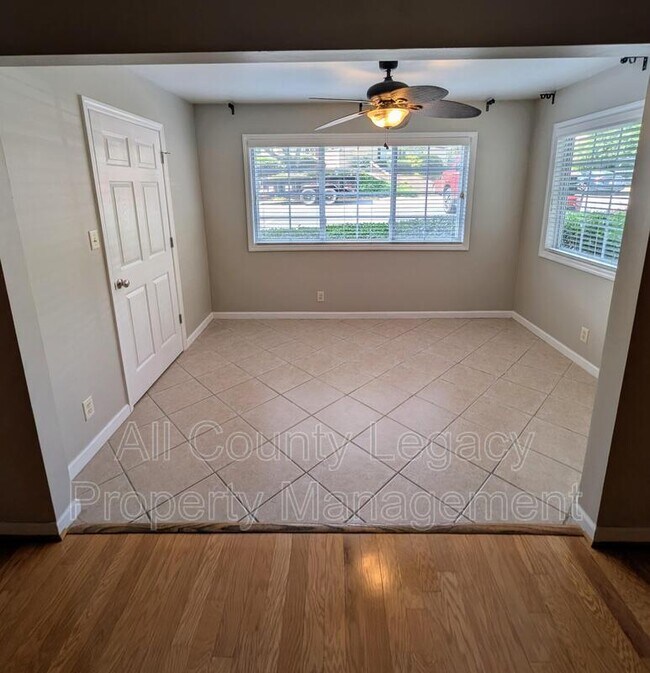 Foto del edificio - 1468 Briarwood Rd NE