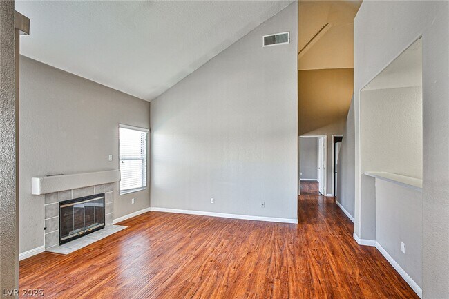 Building Photo - 5125 W Reno Ave