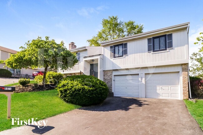 Foto del edificio - 5571 Creekwood Cir