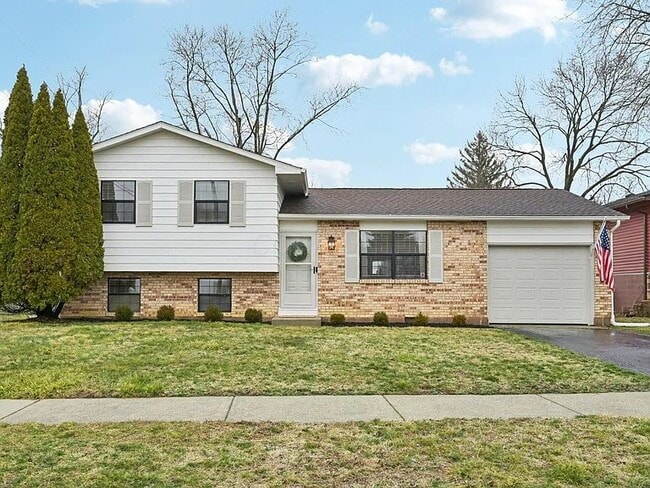 Building Photo - 2108 Willow Run Rd