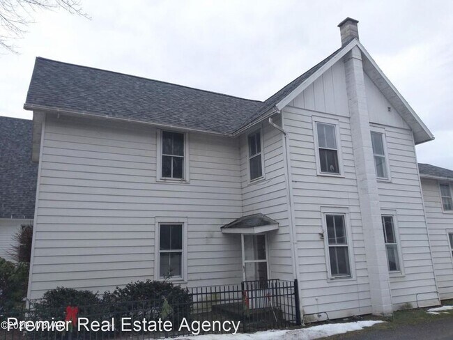 Foto del edificio - 3 br, 1 bath House - 31 N. Loyalsock Ave