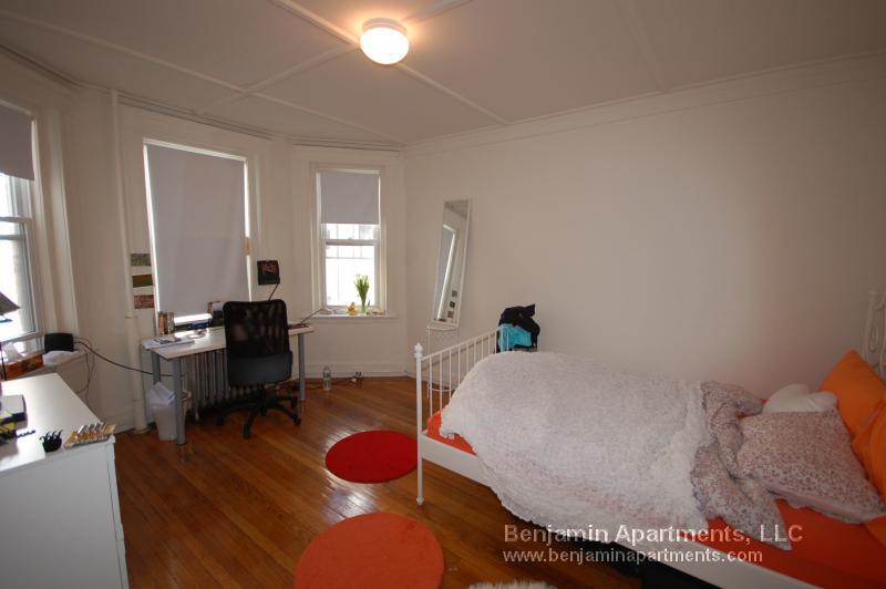 Foto del edificio - 1175 Boylston St