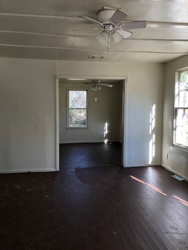 Foto del edificio - 1452 Belwood St