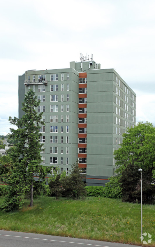 Building Photo - Greenlake Plaza Apartments