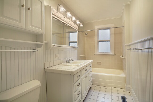 Foto del edificio - 1121 Grant St