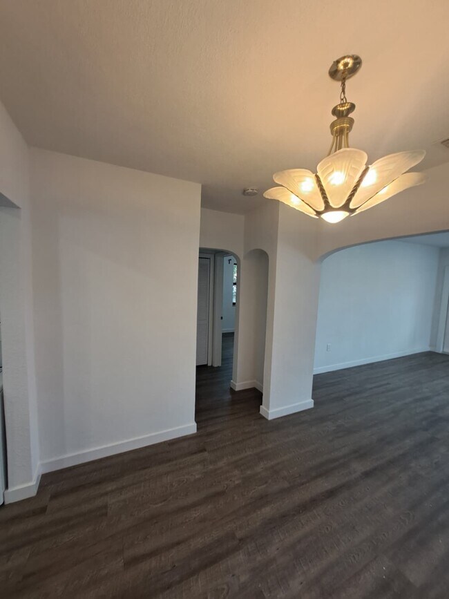 Foto del edificio - 2835 SW 2nd Ave