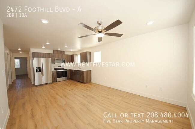 Foto del edificio - 2472 Foothill Blvd