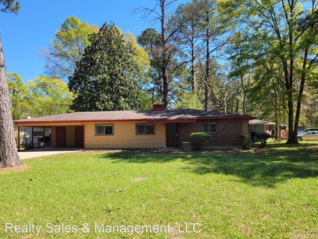 Building Photo - 3 br, 2 bath House - 248 Colebrook Avenue