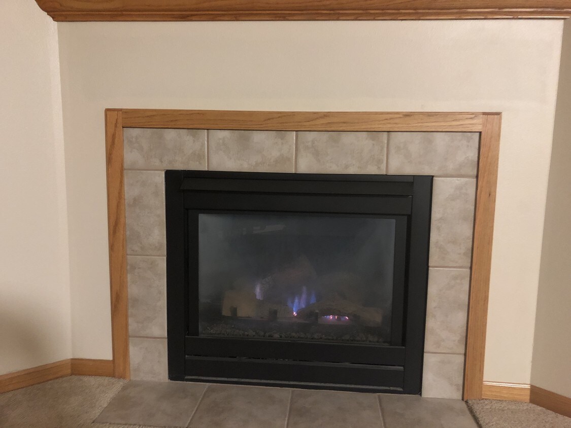 460 Bradley Pl, North Liberty, IA 52317 Apartments in North Liberty