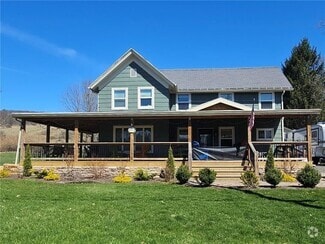 Building Photo - 11560 Maple Ave