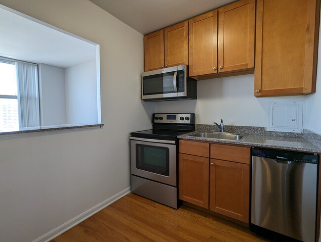 Foto del edificio - 5640 N Sheridan Rd