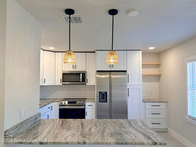 Foto del edificio - 909 S Colonial Ct
