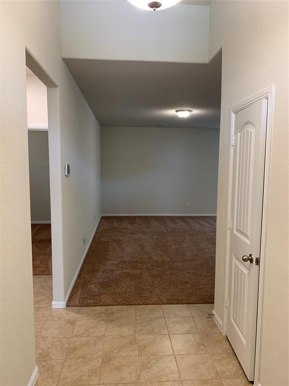 Building Photo - 761 Watson Way