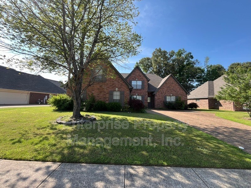 Foto principal - 11861 Bridal Ln