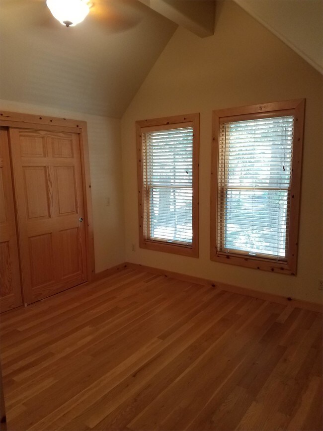 Foto del edificio - 10144 Harmony Ridge Rd