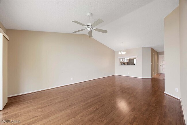 Foto del edificio - 7784 Emerald Cir