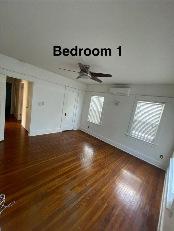 Foto del edificio - 515 S Indiana St