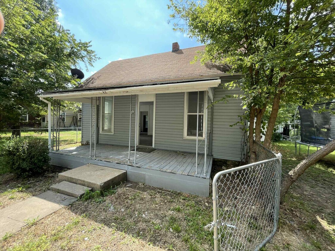 Foto principal - 1017 Stewart St