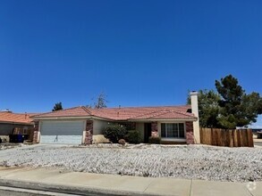 Building Photo - 13041 Stanford Dr