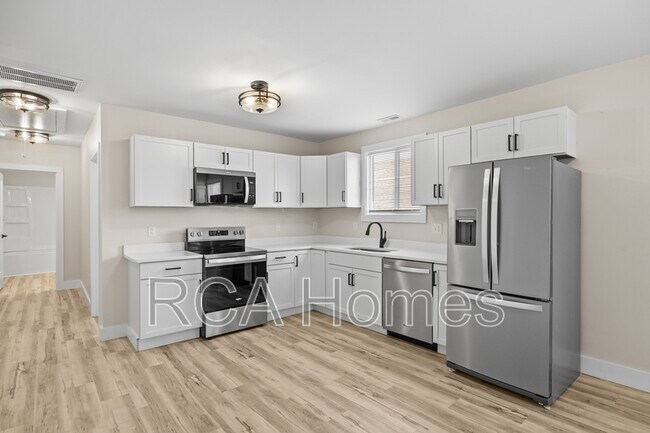 Building Photo - 1436 S New Jersey St