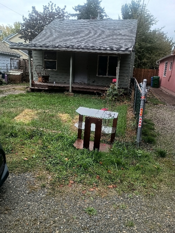 Primary Photo - 5324 SE Cooper St