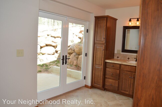 Foto del edificio - 3 br, 2 bath House - 28400 Hwy 67 N