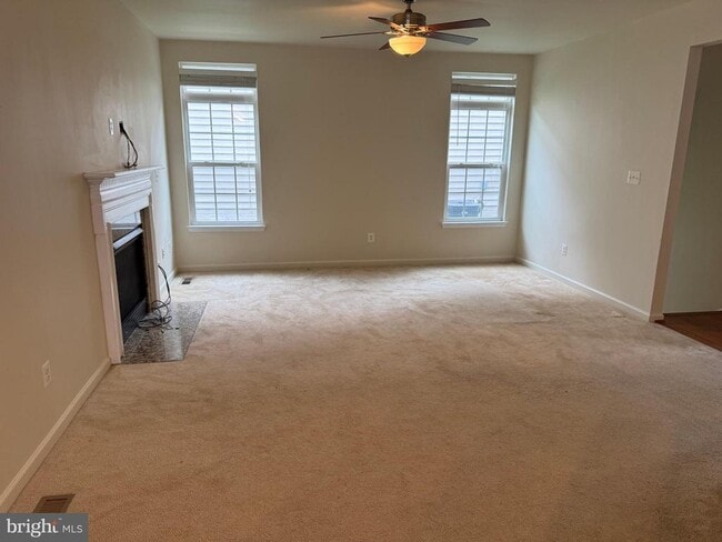 Building Photo - 12489 Pfitzner Ct