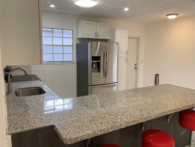 Foto del edificio - 5720 Sheridan St