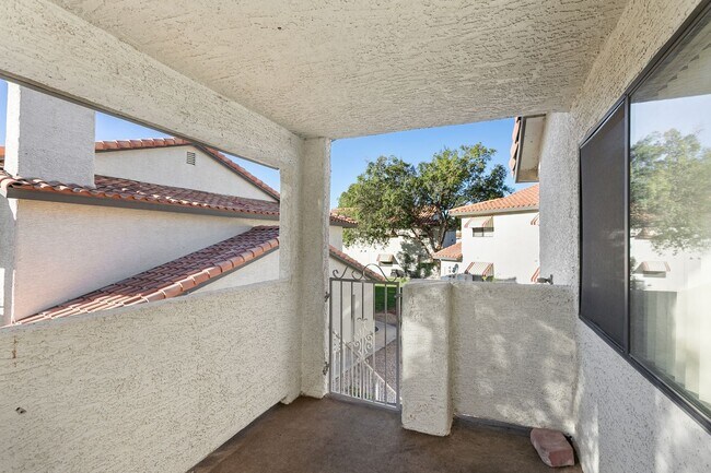Foto del edificio - 2705 Beaver Creek Ct