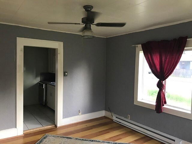Foto del edificio - VANCOUVER ONE BEDROOM WITH SHOP