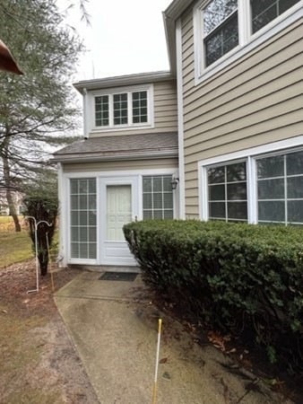 Building Photo - 10 Mallard Ln