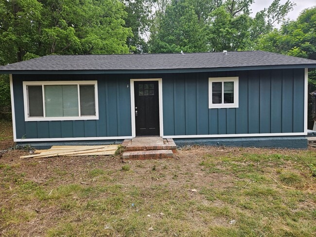 Building Photo - 1157 Faulkner Rd