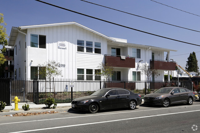 Foto del edificio - Mosaic Gardens at Willowbrook