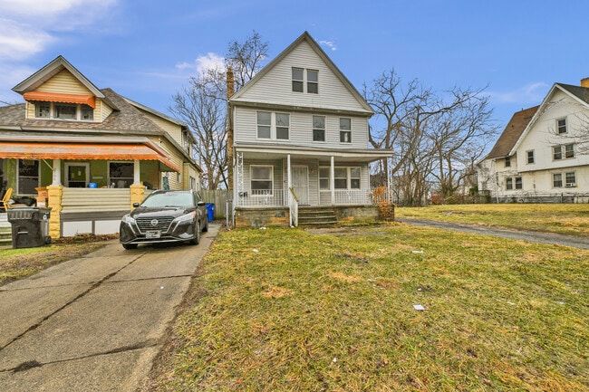 Building Photo - 9502 Talbot Ave