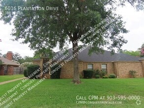 Building Photo - 6016 Plantation Dr