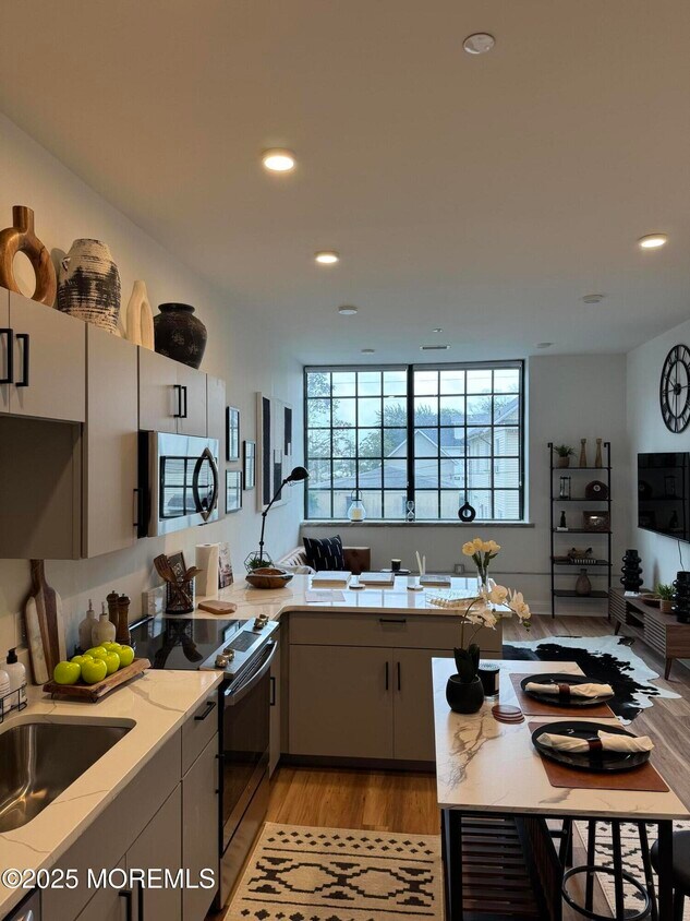 Foto principal - 179 Chelsea Ave