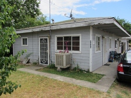 Building Photo - 2935 Rio Linda Blvd