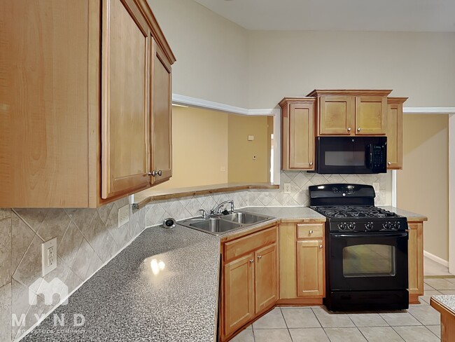 Foto del edificio - 1690 Cooper Lakes Dr