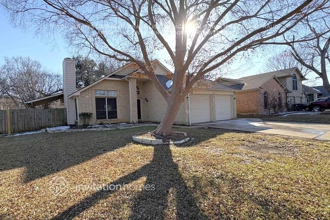 Building Photo - 1010 Silver Spruce Dr